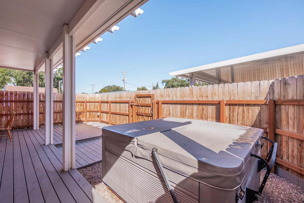 Comfy Corral Apartment